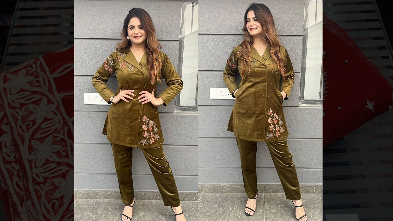 Divine Fab Latest Ladies Suits | Beautiful Two Piece Velvet Coord Set With Embroidery