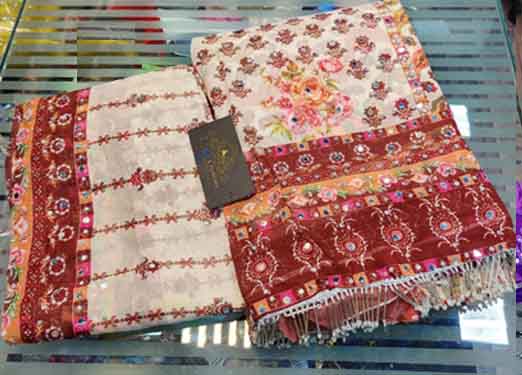 Soft organza with beautiful digital printing Heavy latkans laces 
