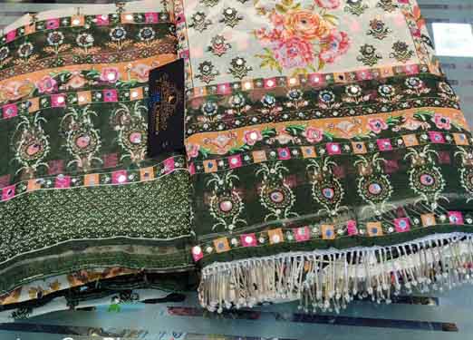 heavy mirror with diamond work beauty  Front & back printed Including sleeves