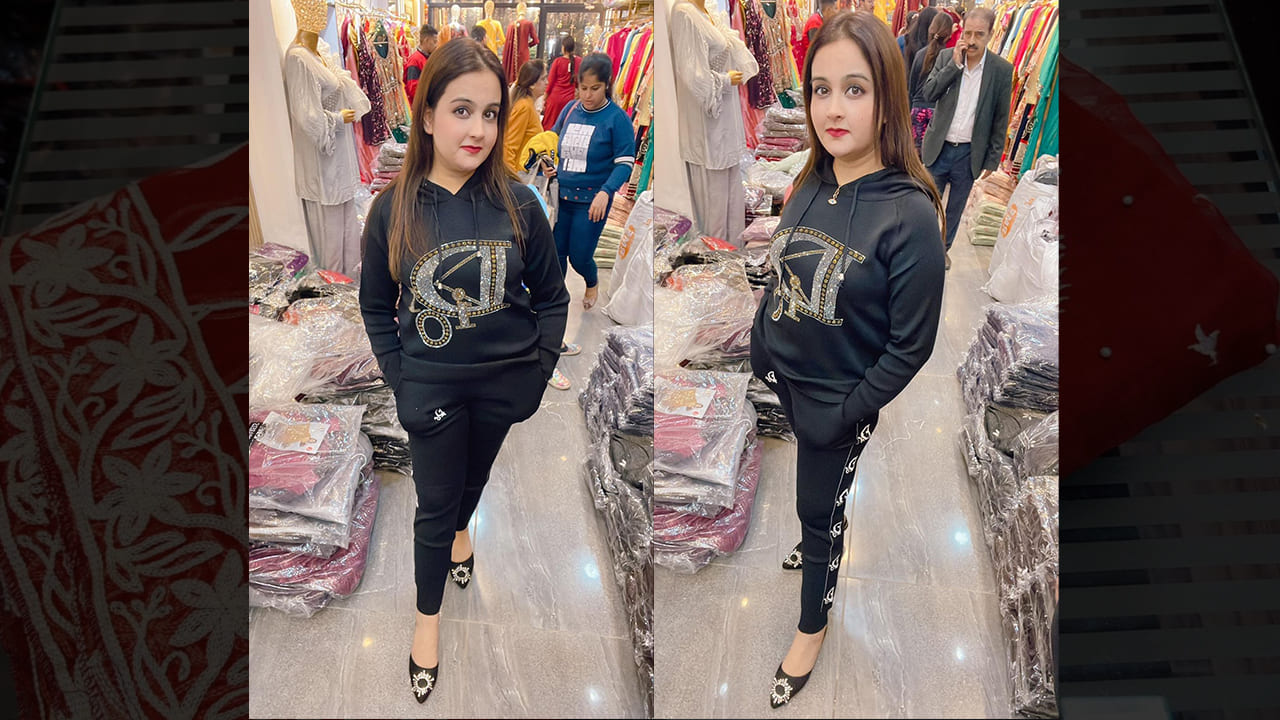 Divine Fab Latest Ladies Suits | Beautiful Free Size Imported Knitted Coord Set