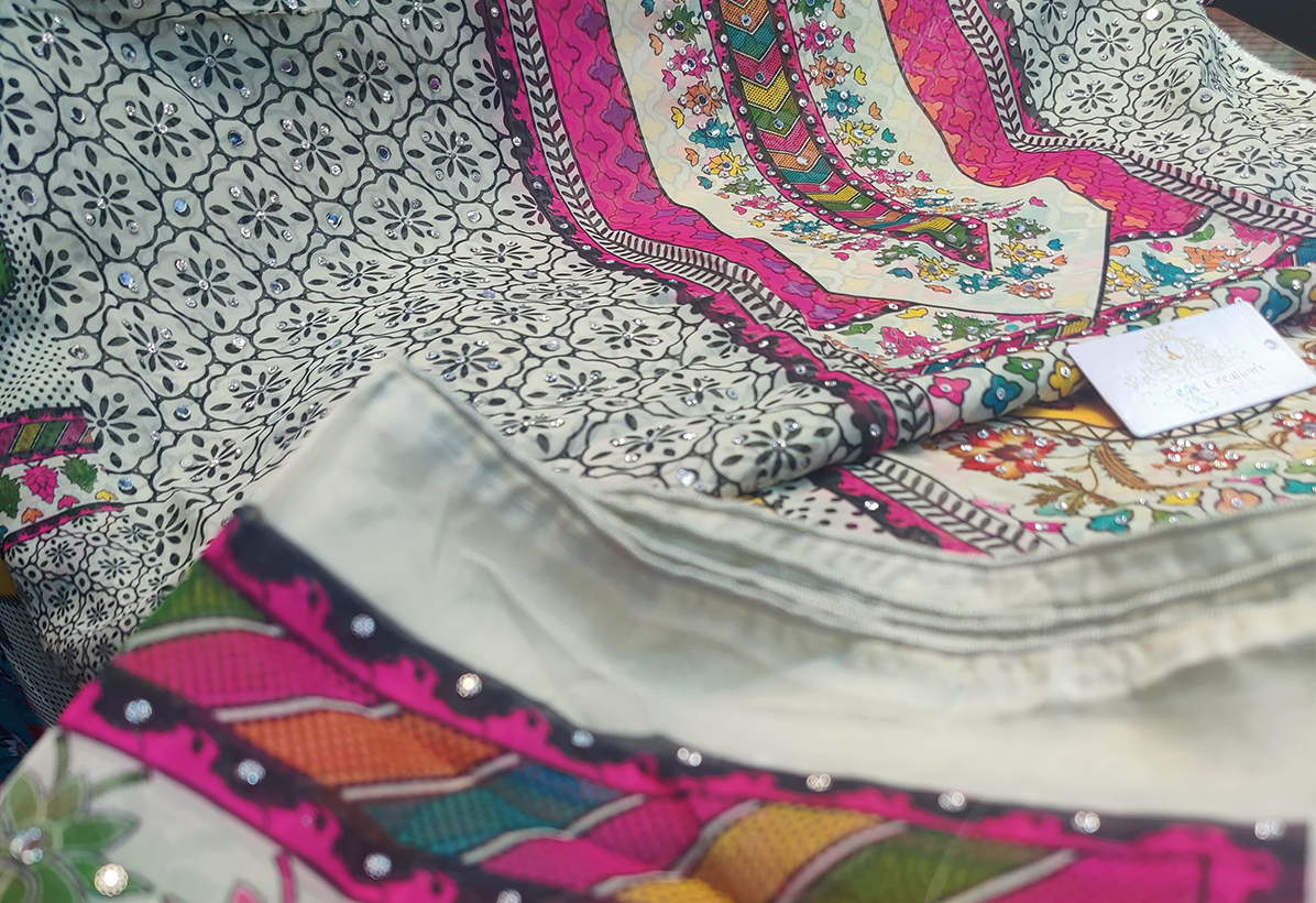 DIVINE MESSENGER | Divine Fab Latest Ladies Suits | Heavy latkans laces used on daman to enhance the beauty