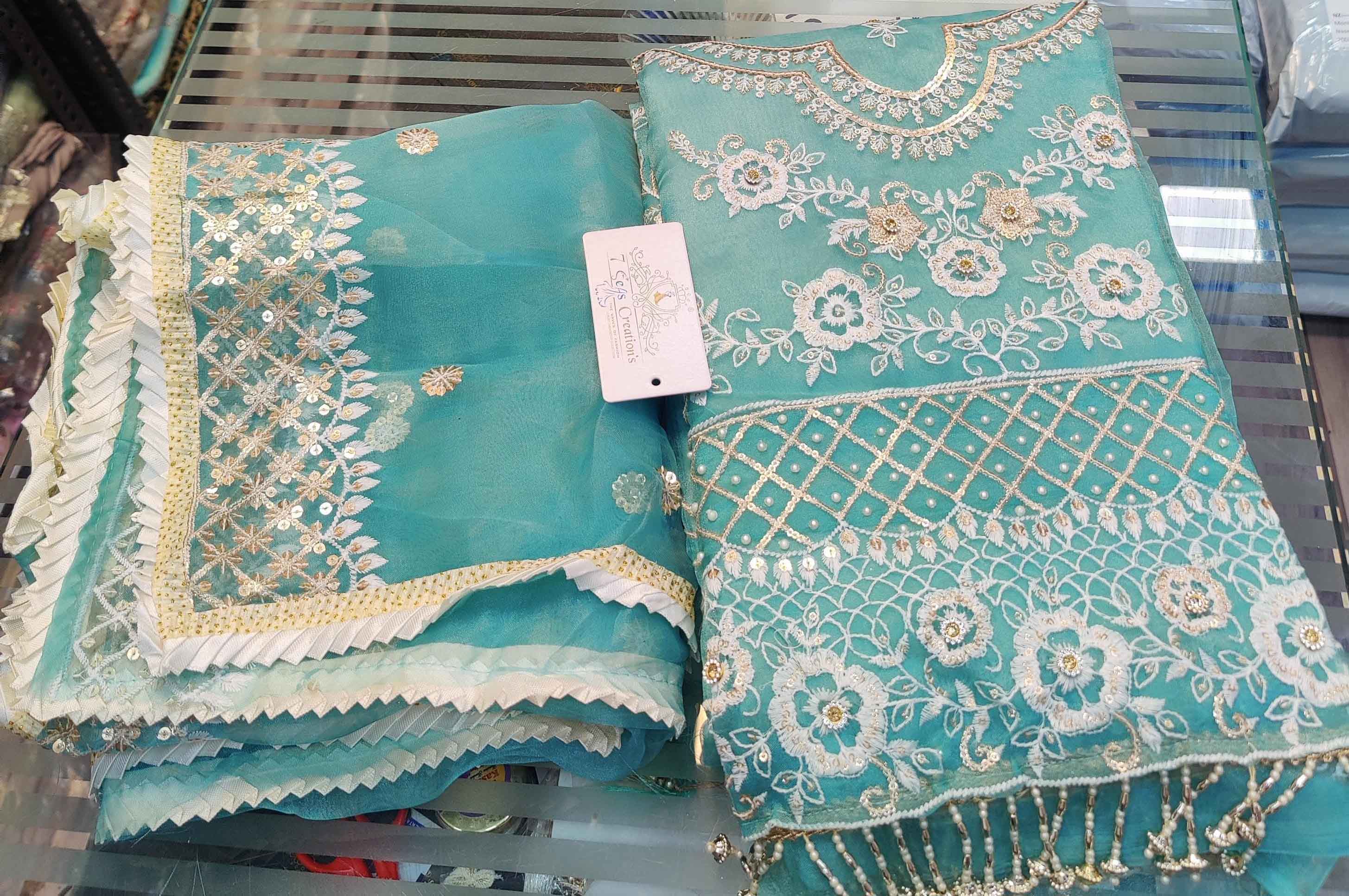 DIVINE MESSENGER | Divine Fab Latest Ladies Suits | Fancy latkans laces used on daman and sleeves to enhance the beauty