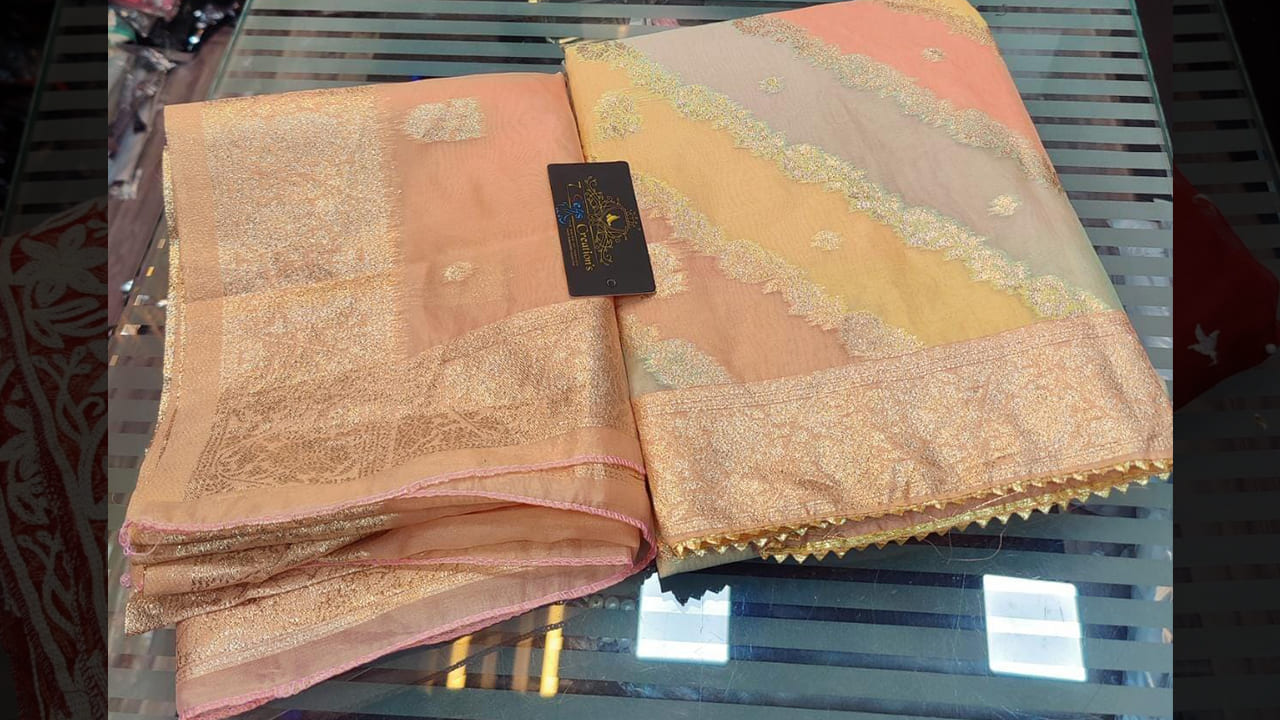 7 Seas Creation's Trending Suits | Organza Beautiful Multi-Colored Print & Weaving All Over