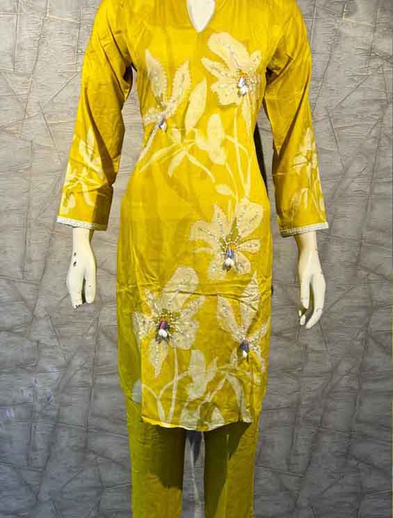 pure muslin embroidered with work Bottom santoon pant