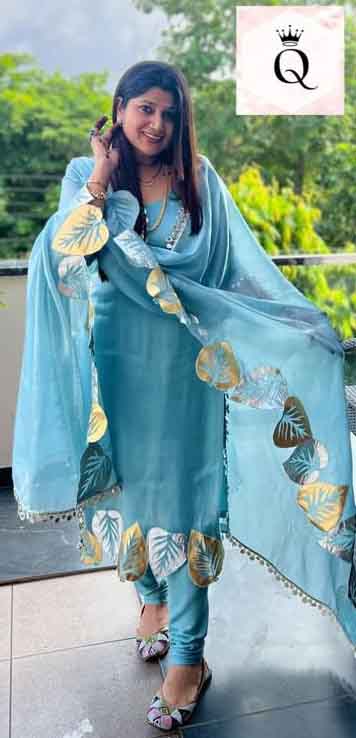 DIVINE MESSENGER | queens-av®️ Latest Ladies Suits | Pure shimmer organza beautiful jhoola concept