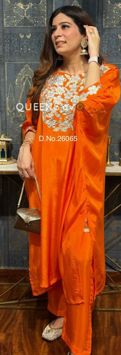 DIVINE MESSENGER | QUEENS'av®️ Ladies Suits | Pakistani style co-ord set rich leather dori fool patti  plazo 
